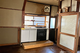 横須賀市佐島2丁目　中古戸建