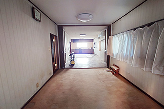 三浦市初声町和田　中古テラスハウス