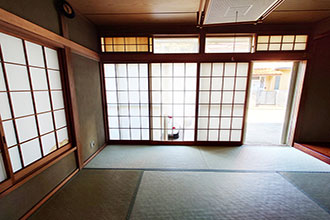 三浦市初声町和田　中古テラスハウス